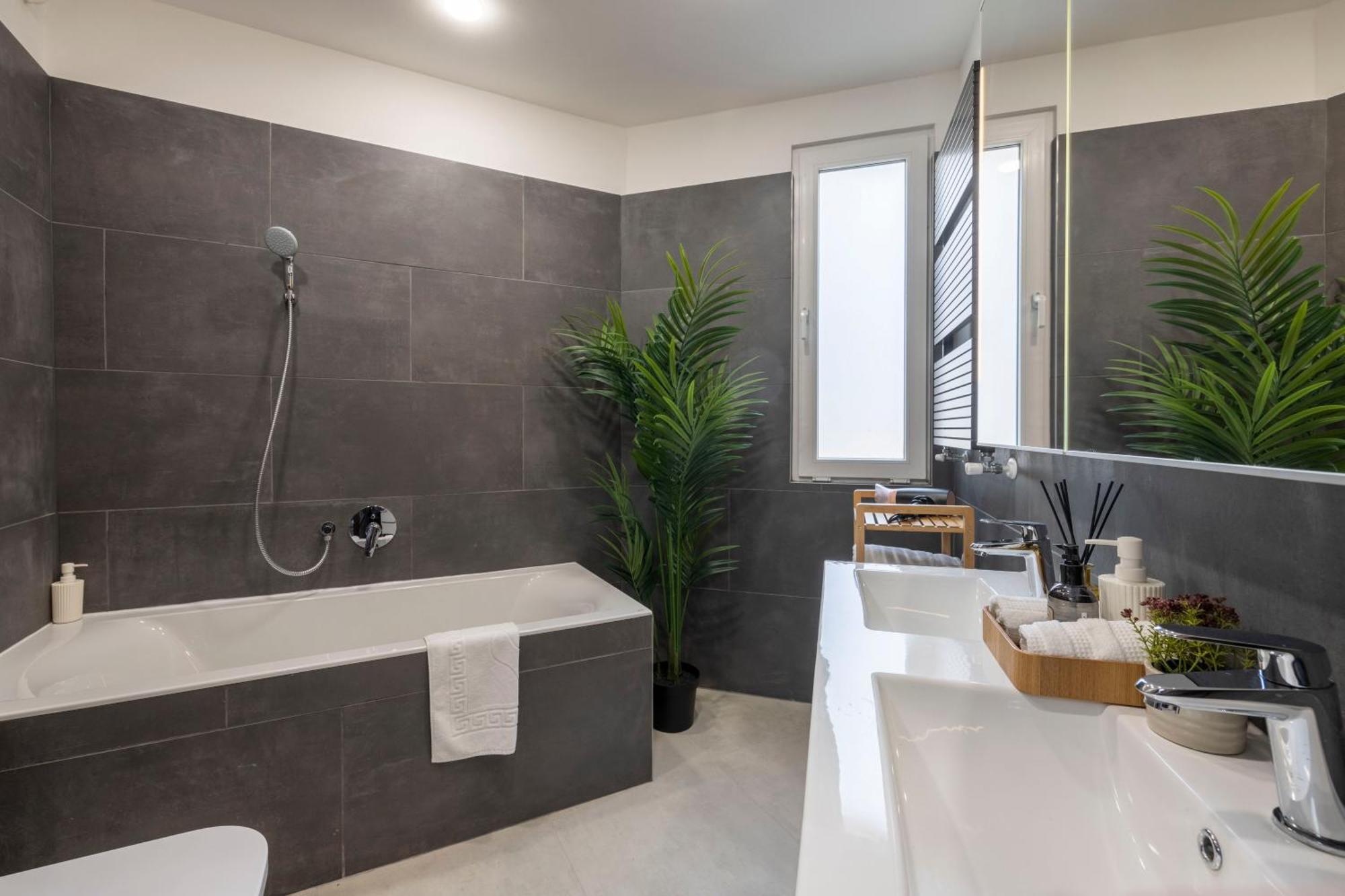 Exclusive & Central Duplex Residence By Prestige Homes ブダペスト エクステリア 写真