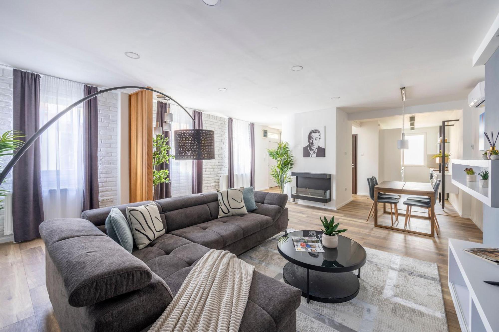 Exclusive & Central Duplex Residence By Prestige Homes ブダペスト エクステリア 写真